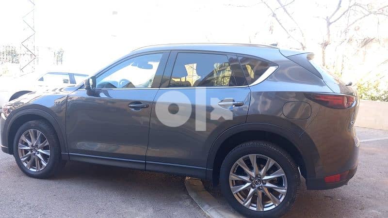 mazda Cx5 grand touring 5