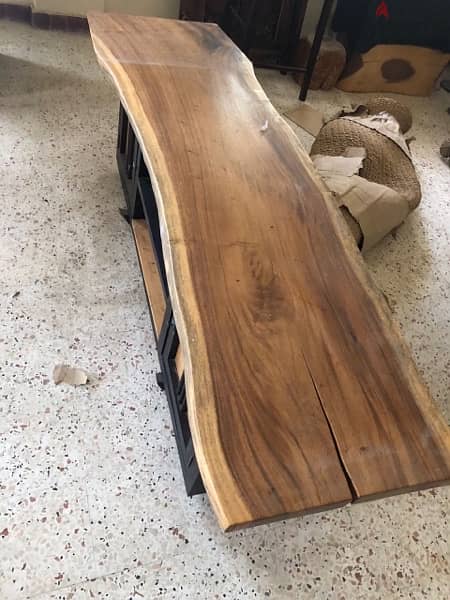solid wood tv table 2