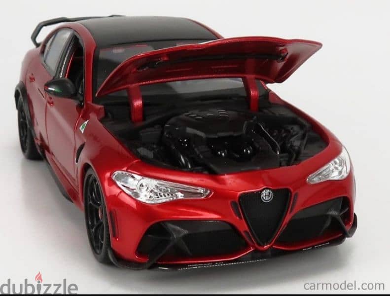 Alfa Romeo Giulia GTAm diecast car model 1;18. 7