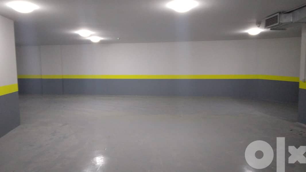 L11444-Industrial 700 SQM Warehouse for Rent in Mkalles 1