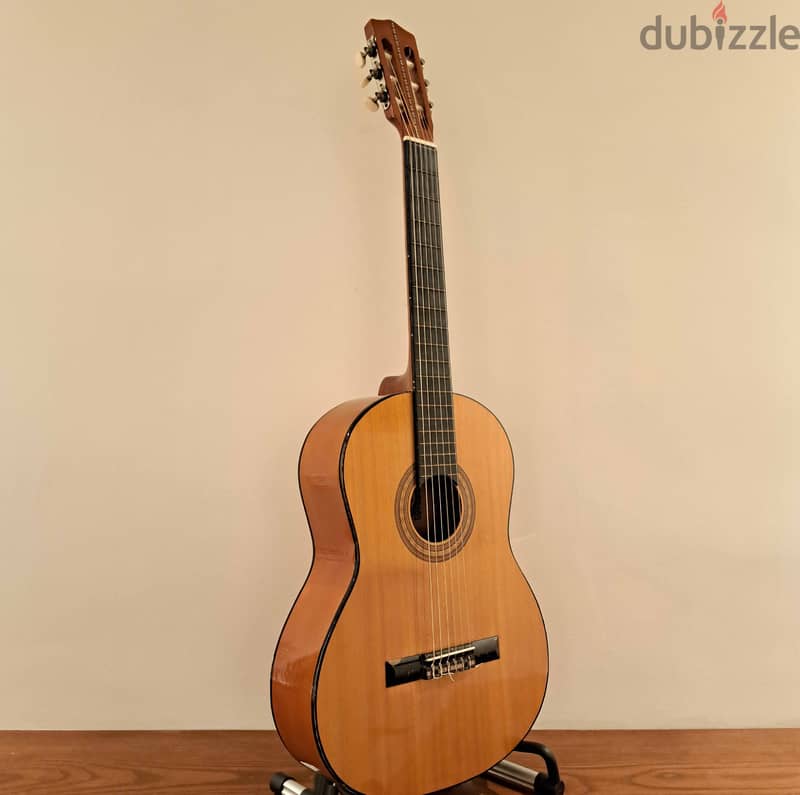 Classical guitar Used like New 0