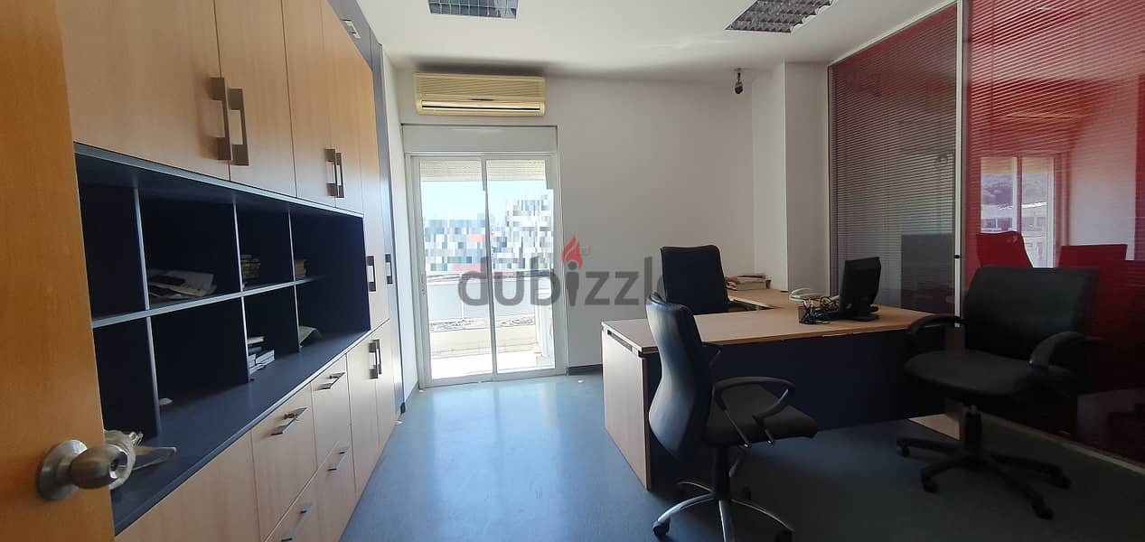 Office Space For Sale In Jdeideh 2