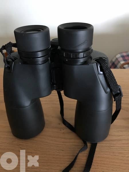 binoculars - ناضور 1