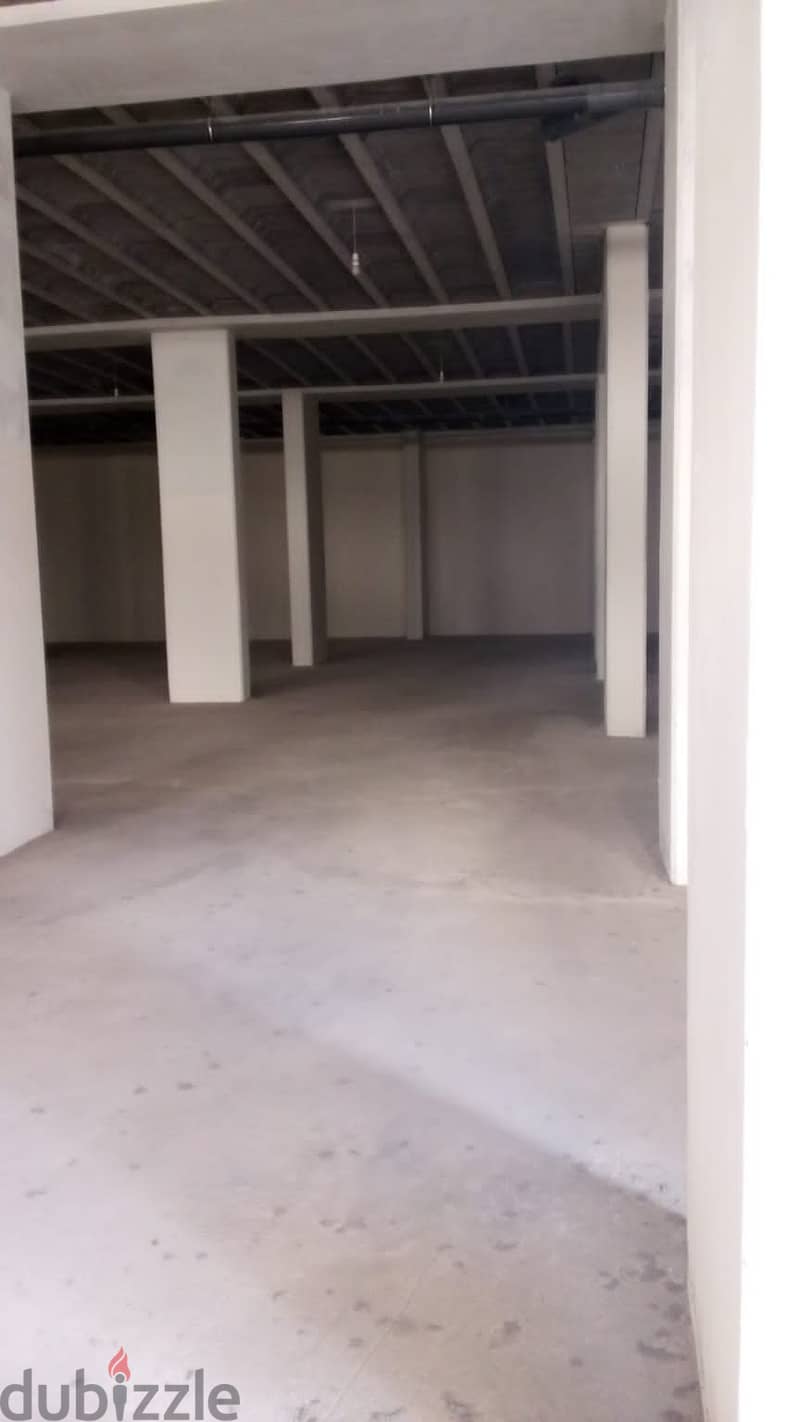 WAREHOUSE IN DBAYEH PRIME  (700Sq) HEIGHT 4.5M (DB-128) 4