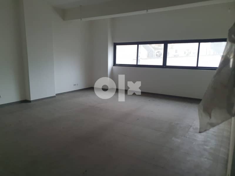 L11478-Polyclinic of 5 Clinics For Rent in Ras Beirut 1