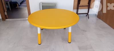 table round for kids