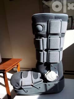 Air Boot for broken Ankle. new