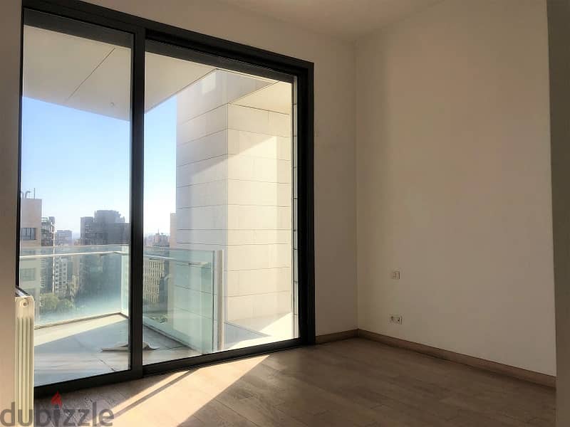 500 SQM Apartment in Achrafieh with Panoramic Sea & Mountain View 5
