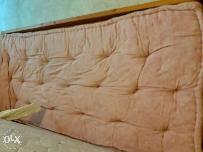 Used Mattresses for sale فرشة مستعملة للبيع 1