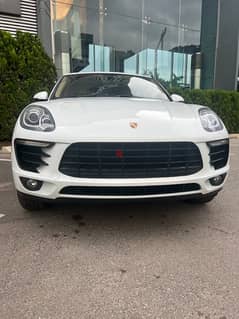 Porshe Macan S 2015 mint Condition