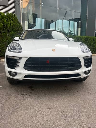 Porshe Macan S 2015 mint Condition