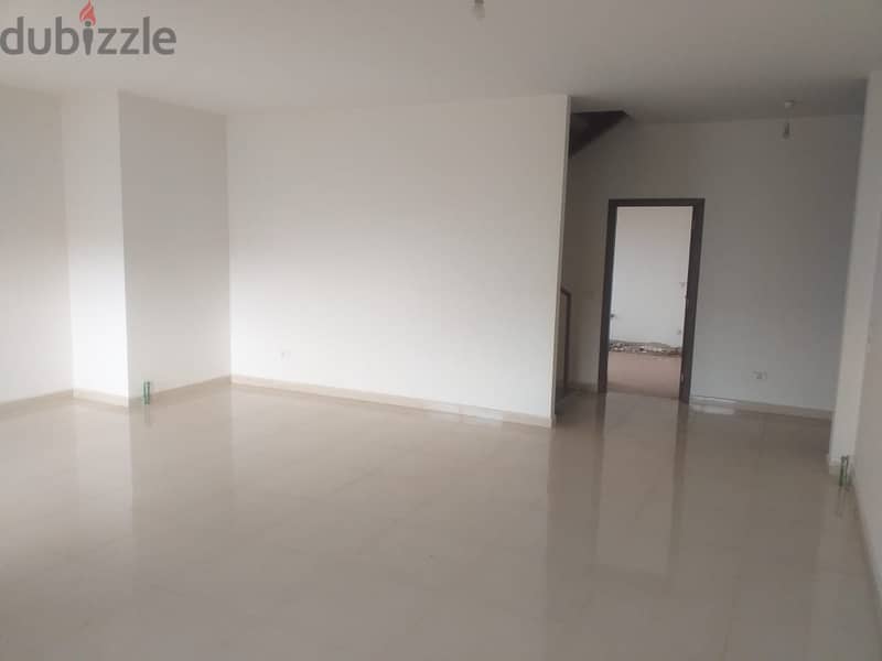 bouar duplex 330 sqm for sale Ref# 5054 3