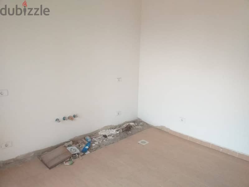 bouar duplex 330 sqm for sale Ref# 5054 4