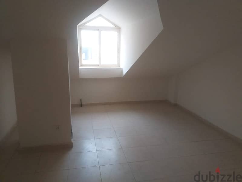 bouar duplex 330 sqm for sale Ref# 5054 0