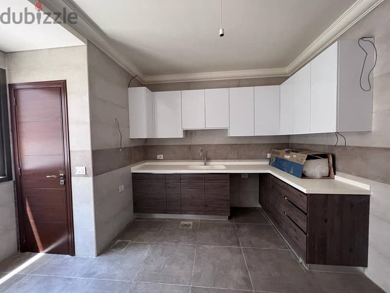 Apartment for sale in broummana شقة للبيع ب برمانا 1