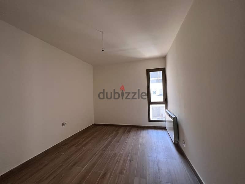 Apartment for sale in broummana شقة للبيع ب برمانا 5