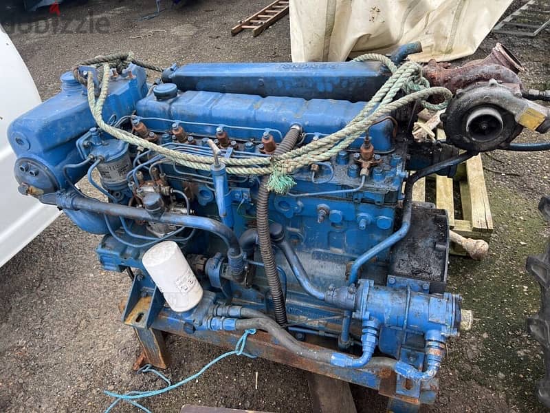 marine engine موتير بحري zf  فيتاسات mercruiser/ perkins yanmar محرك 12