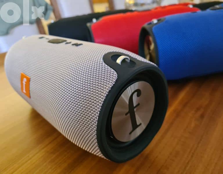 Portable Bluetooth Speaker 
Can be used as Power bank as well 5