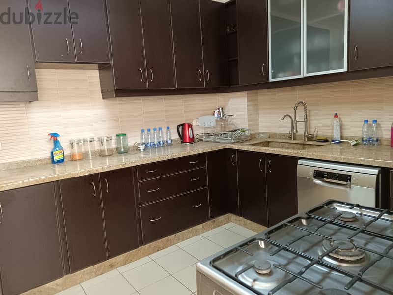 Furnished 225m2, 3 bedrooms apartment +city view for rent in Achrafieh 4