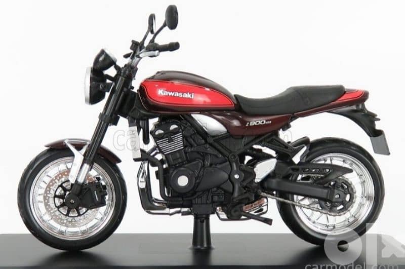 Kawasaki Z900RS diecast motorcycle model 1:12. 2