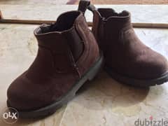 Carters boots size 7 (eu:23)