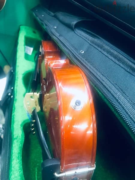 violin electro acoustic new in box 2