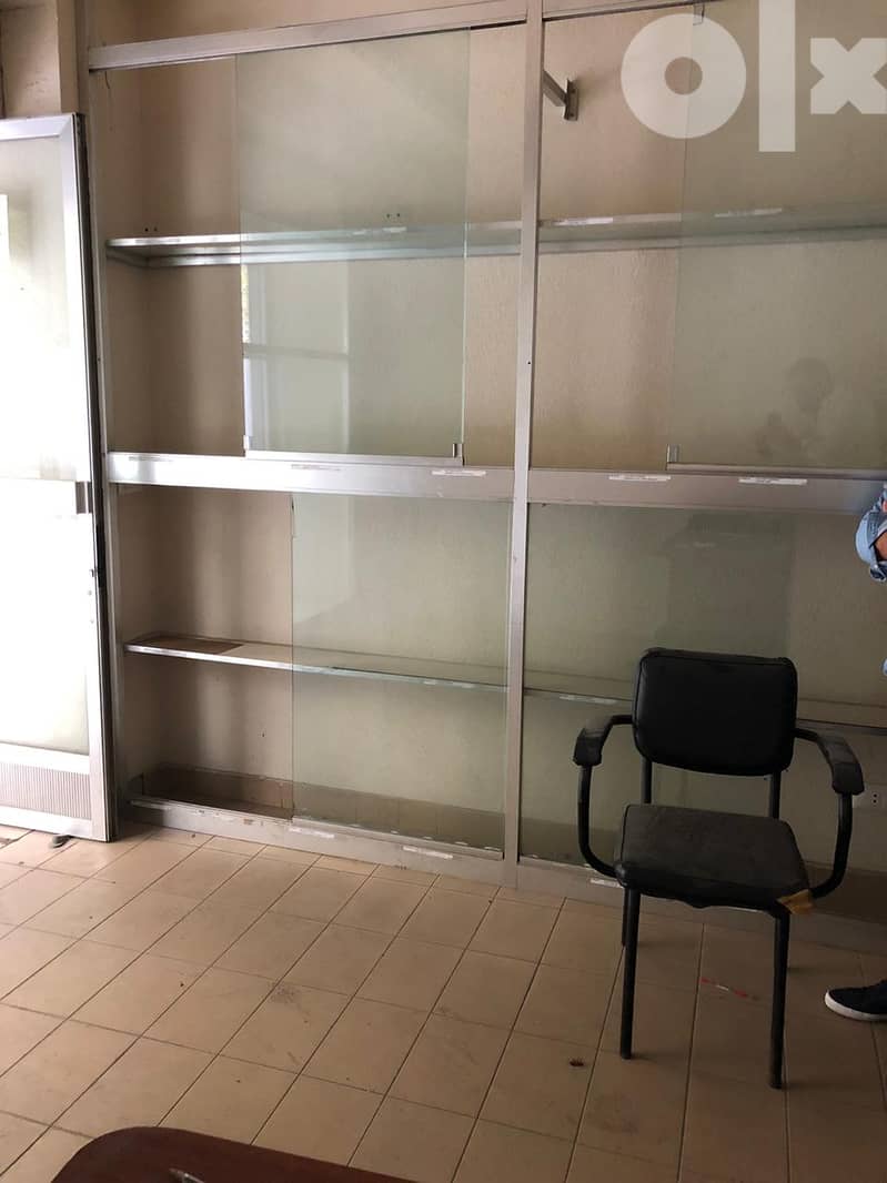 L05512- Showroom with Warehouse for Rent in Sayde Achrafieh 2