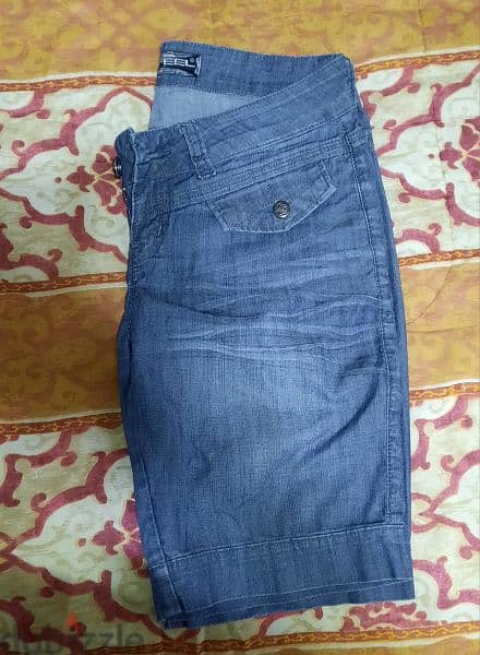 short jeans first feel size 27 4