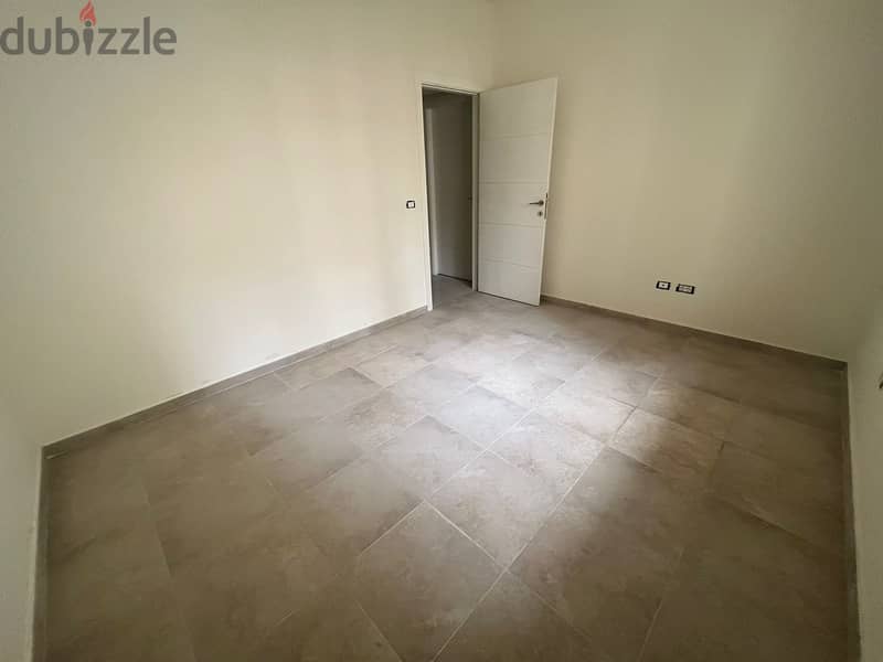 Brand New Apartment for sale in Mazraa شقة جديدة للبيع في مزرعة 5