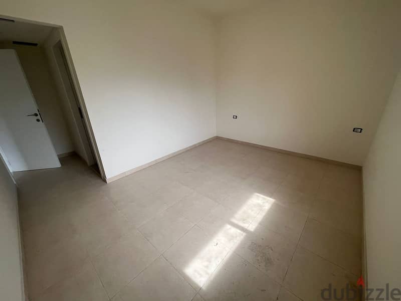 Brand New Apartment For Sale in Mazraa - شقة جديدة للبيع 2