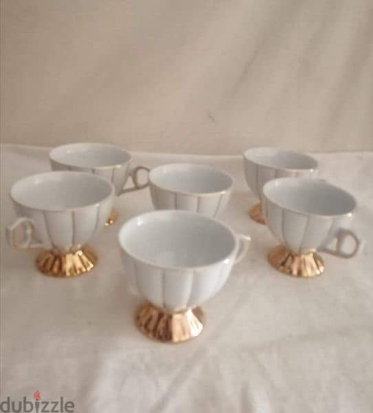 tea cups 1
