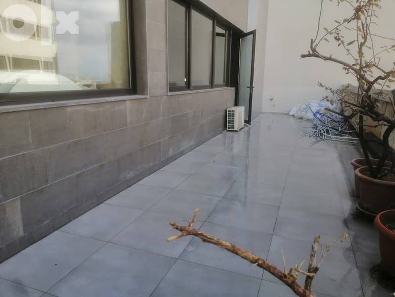 L11514-Core & Shell Office with Terrace for Rent in Gemmayze 2