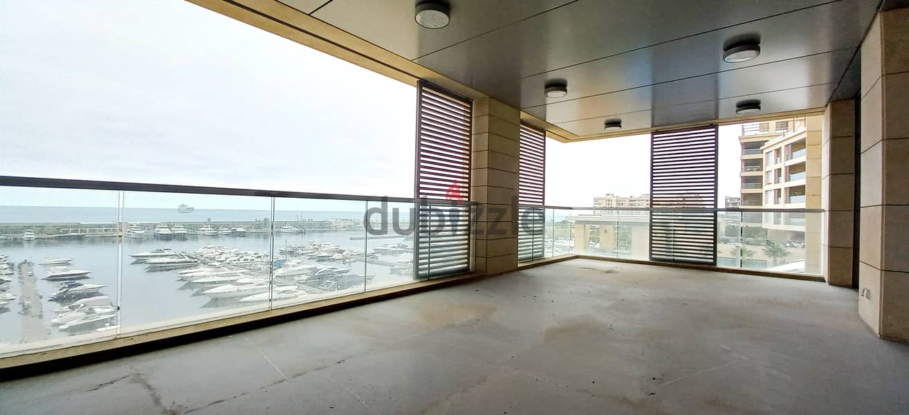 Luxury apartment with Marina View !! WFC 5