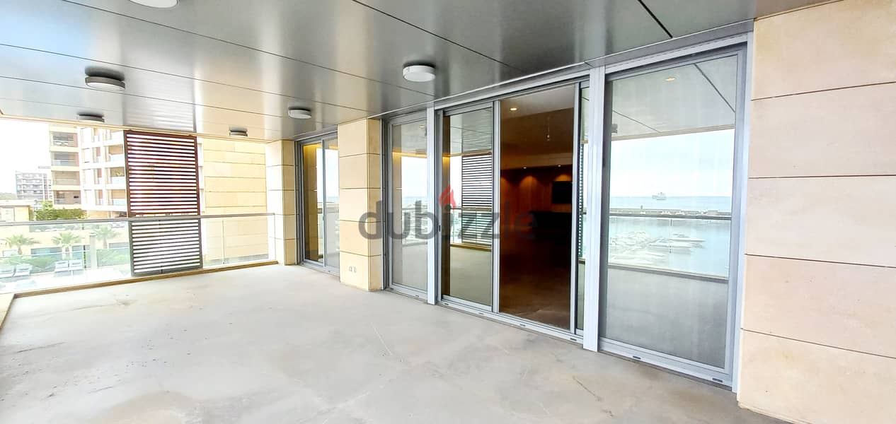 Luxury apartment with Marina View !! WFC 13