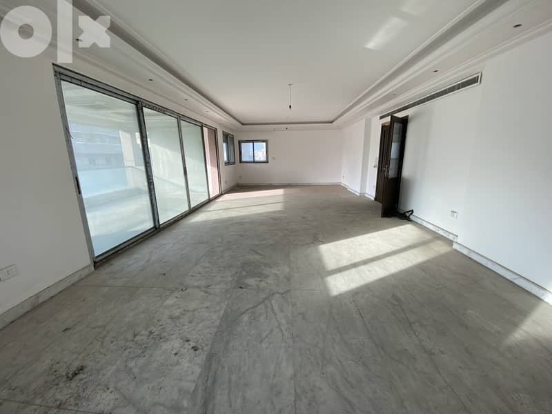 Apartment for sale in Ras el Nabeh شقة للبيع برأس النبع 3