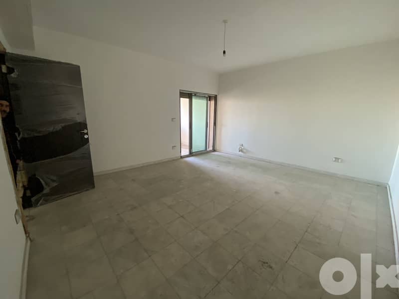 Apartment for sale in Ras el Nabeh شقة للبيع برأس النبع 5