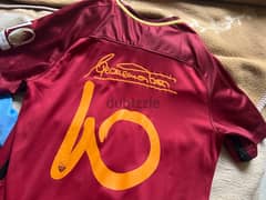 final kit of TOTTI roma with signature jersey