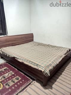 Bed and mattress سرير وفراش