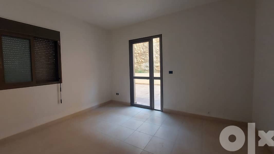 L11566-Spacious Apartment With Terrace for Sale in Hboub 3