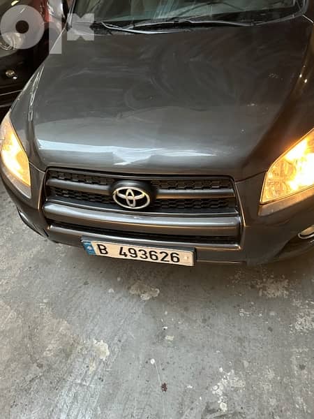 Rav 4 2012 BUMC 50,000KM 2