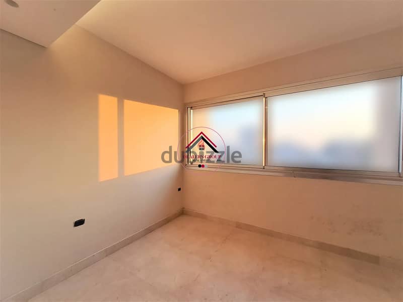 Deluxe Wonderful Apartment for Sale in Jnah 11
