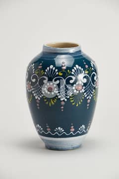 ceramic vase 0