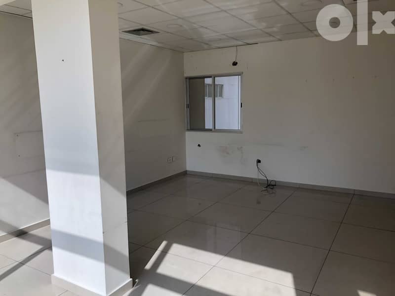 L05090-Spacious Office For Rent in Badaro 1