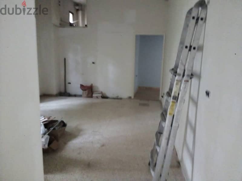 250 Sqm | Showroom for Rent in Sodeco 6