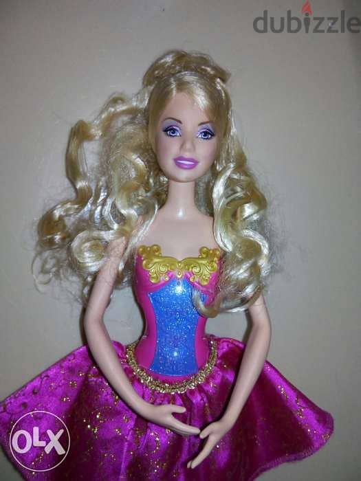 TWINKLE TOES BALLET Barbie doll has waist buttons makes her parts move 4