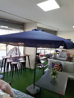 شمسية مانيفيل مع قاعدة Umbrella manivel