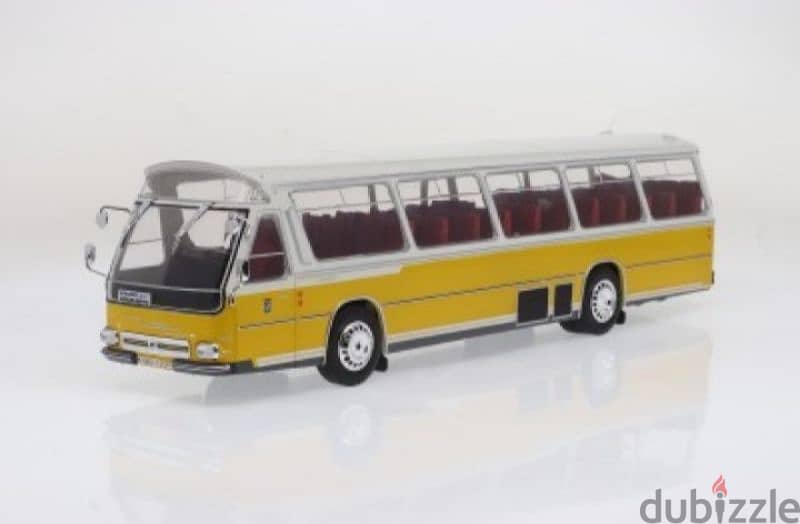 Pegaso 5023 diecast bus model 1;43. 1