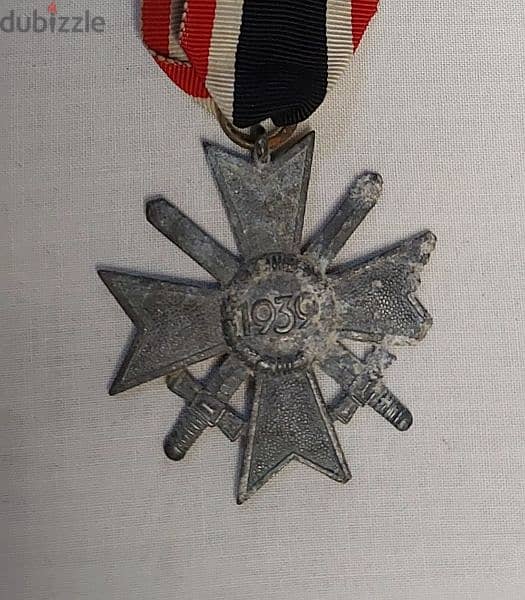 German Nazi  Hitler Medal related to the World War II " 1939- 1945" 1