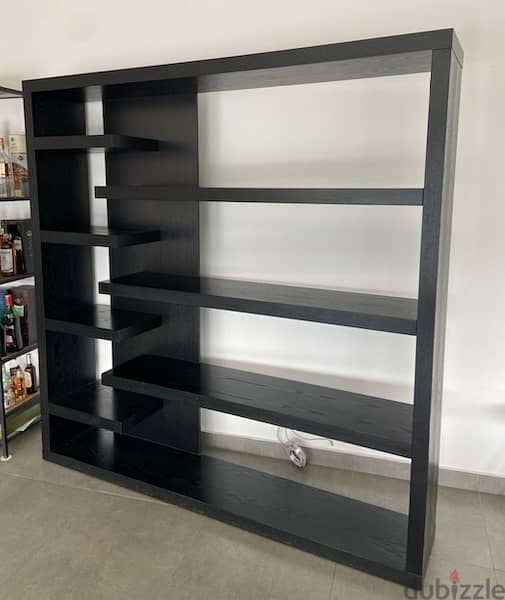 wall mount unit black 2mx2m from ID design 1