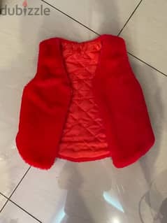 vest size from 4-5 good condition